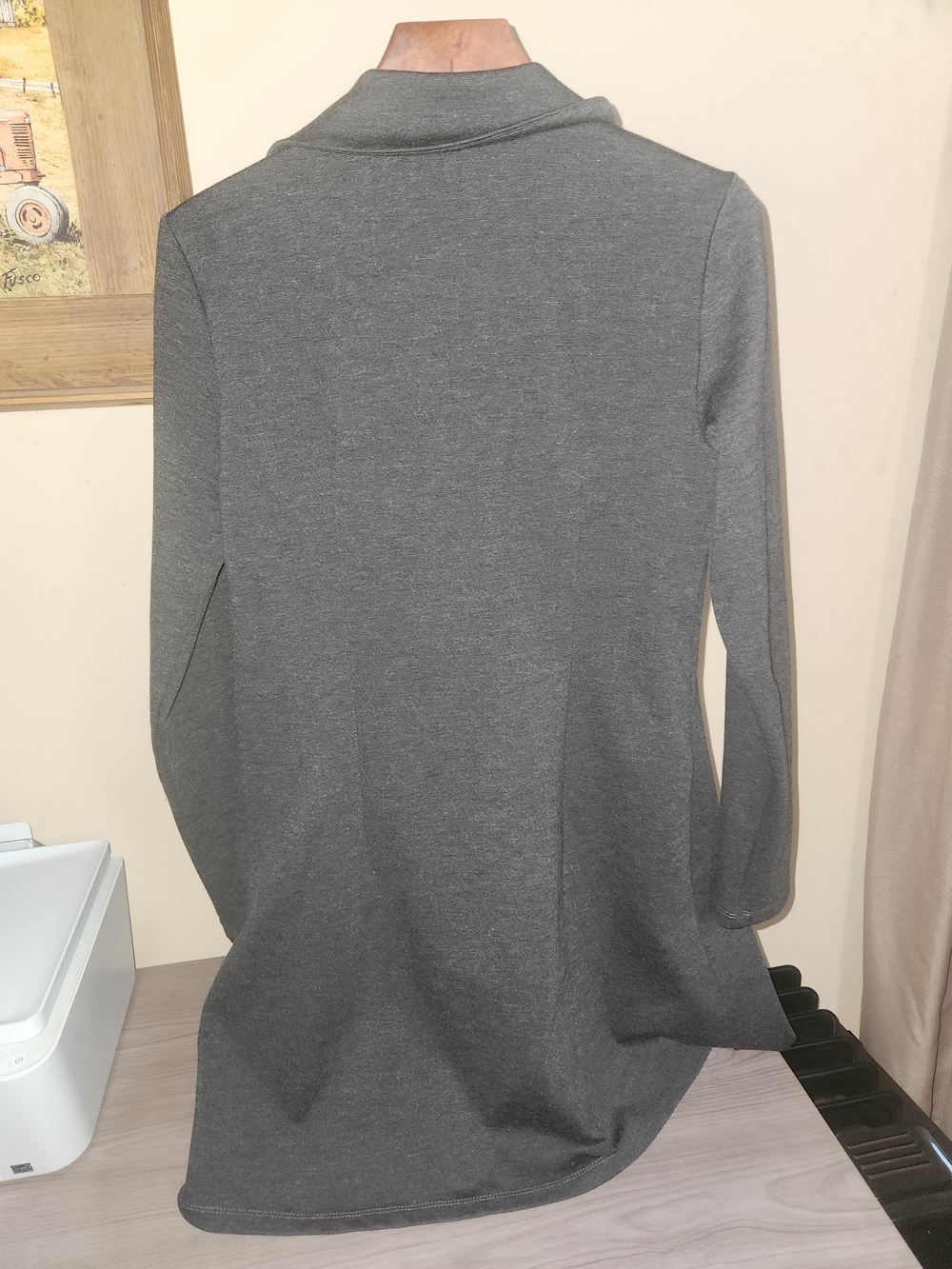 Cupio Charcoal Gray Ruffle-Front Women's Sweater Cardigan - Picture 4 of 5